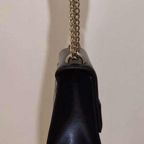 DKNY leather crossbody bag like new, black