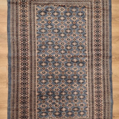 Persian rug used in good condition, silk and wool, handmade 0.98 x 1.63