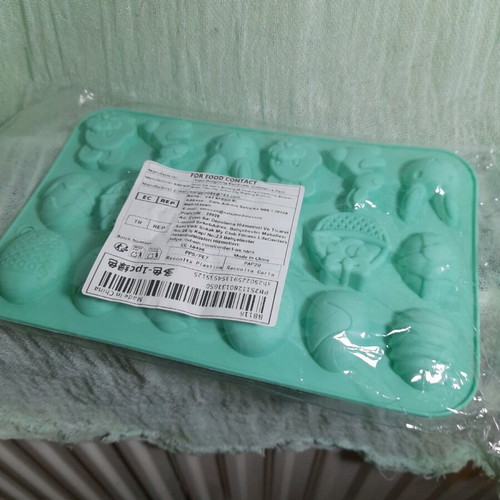 Easter silicone mold new for chocolates or wax melts