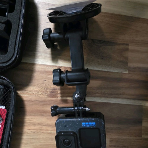 GoPro HERO 12 Black like new, package with accessories and 2 memory cards