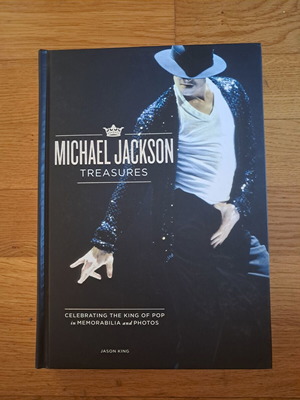 Michael Jackson Treasures book, photos and memorabilia