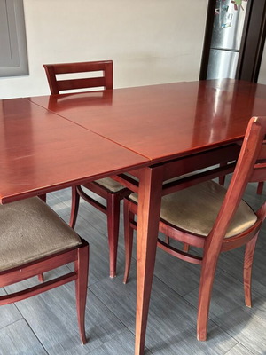 Extendable Dining Set solid cherry wood with 4 chairs used