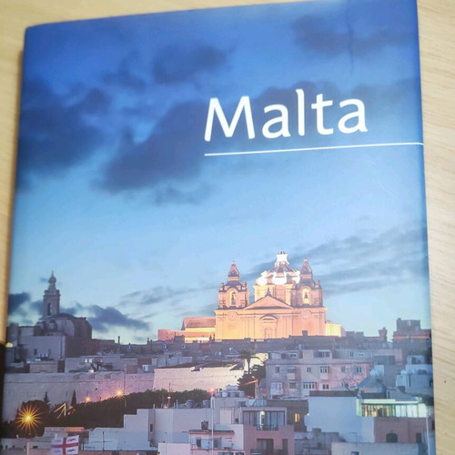 Malta photography book like new, English