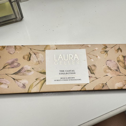 Laura Geller Beige and Brown Eyeshadow Palette used