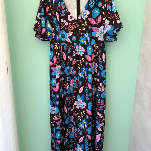 Chaton maxi floral dress with belt like new, size S