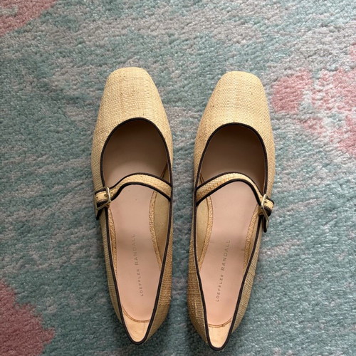 Mary Jane Loeffler Randall ballet flats size 40 like new, beige