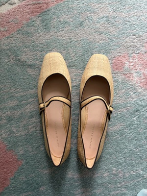 Mary Jane Loeffler Randall ballet flats size 40 like new, beige