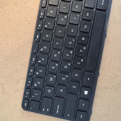 HP 15-r116nv laptop keyboard like new, genuine replacement