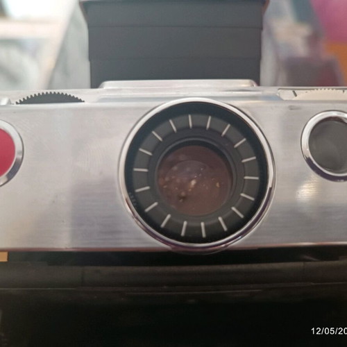 Polaroid SX-70 Land Camera used camera