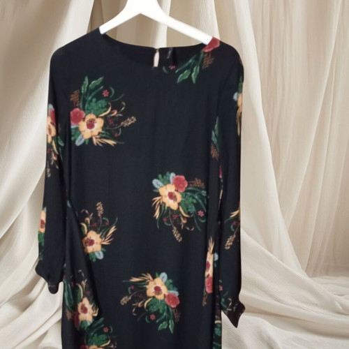 Pepe Jeans dress like new, black and red, size M