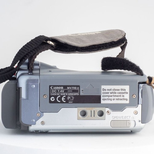 Canon MV700 Mini DV Camcorder used, boxed and fully tested