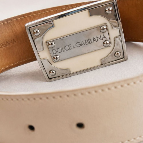 Dolce & Gabbana white belt new with silver details size 85