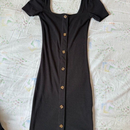 Black dress size XS like new, above knee length