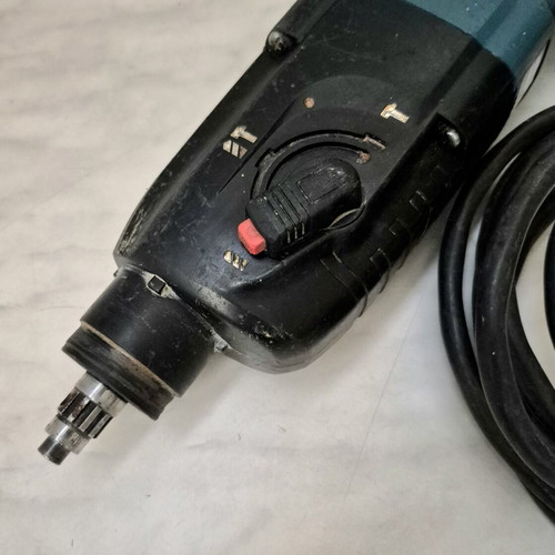 Makita HR2450FT rotary hammer drill for parts or repair