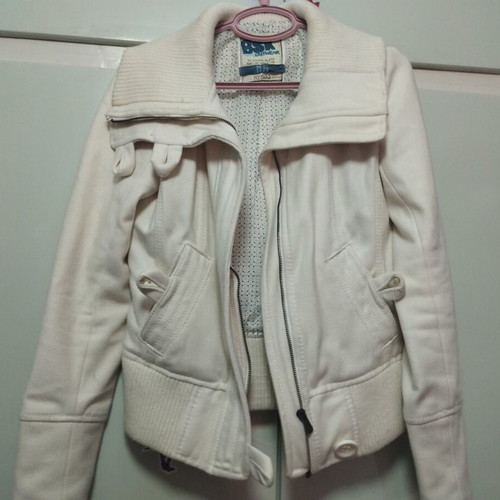 Y2K White Jacket Bershka like new, size M