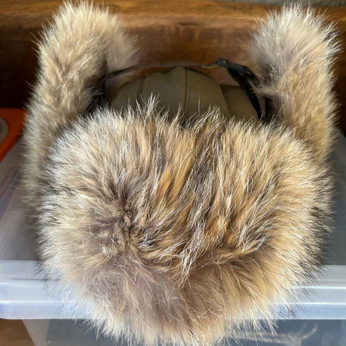 Canada Goose Limited Edition Hat Like New