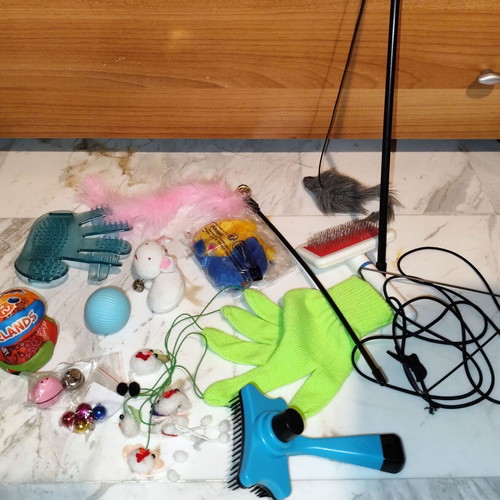 Cat equipment used and new, various accessories