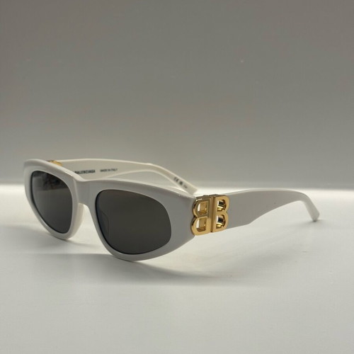 Ballenciaga Viral sunglasses white, like new