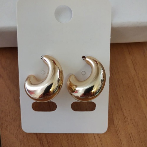 Chunky Teardrop Earrings Stradivarius new, gold color
