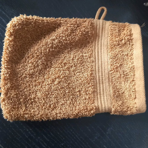 Bath glove like new