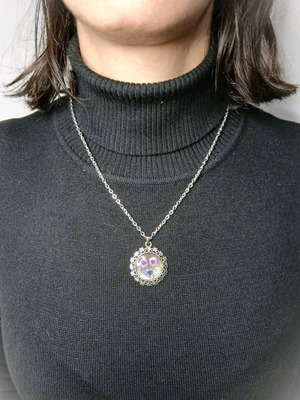 Necklace with flower resin pendant on stainless silver chain new
