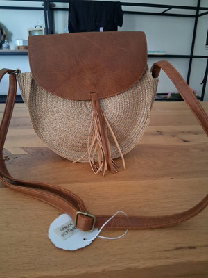 Straw shoulder bag new beige and brown
