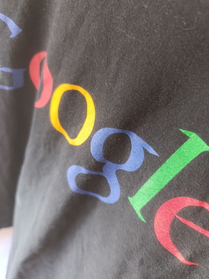 Black T-shirt medium with Google logo like new