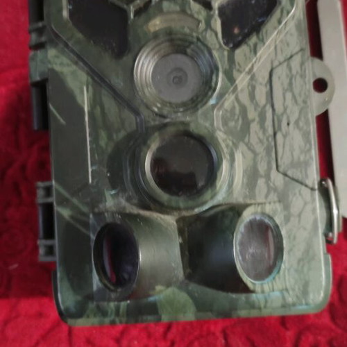 Hunting camera like new, suitable for cottage security