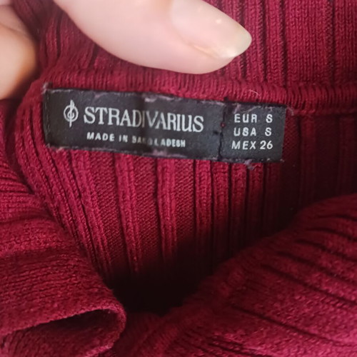 Stradivarius fitted knitted short dress, burgundy