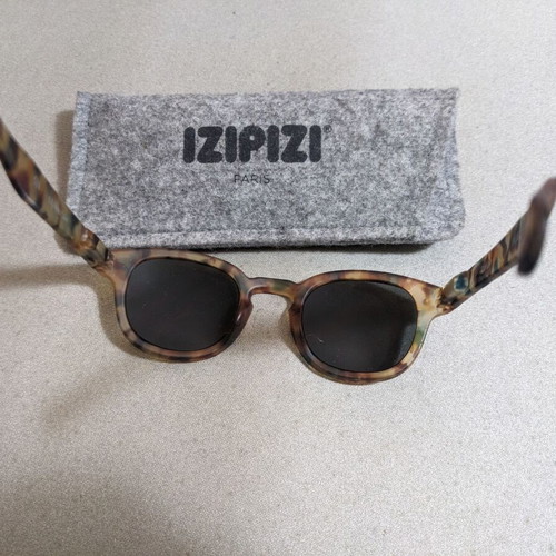 Izipizi tortoise sunglasses used, beige