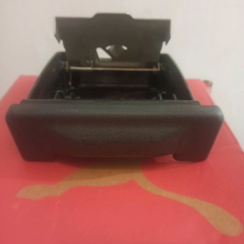 Daihatsu Applause ashtray and lighter like new, genuine parts