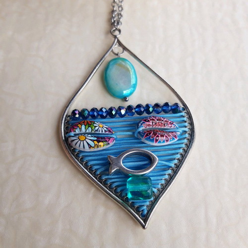 Handmade necklace with summer theme like new, blue