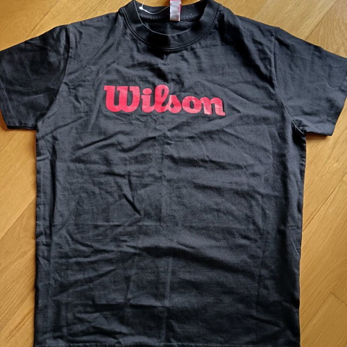 Wilson T-shirt new, kids size 140, black, 100% cotton