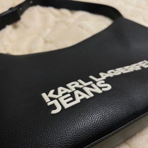 Karl Lagerfeld shoulder bag black like new