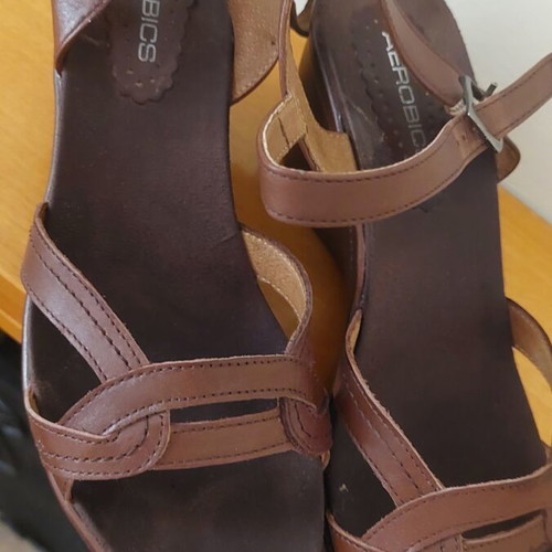 Aerobics platform sandals like new, brown, size 40