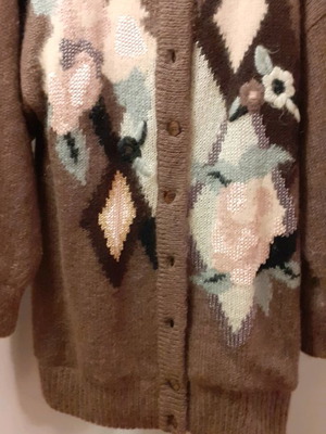 Brown cardigan new with buttons and warm lining