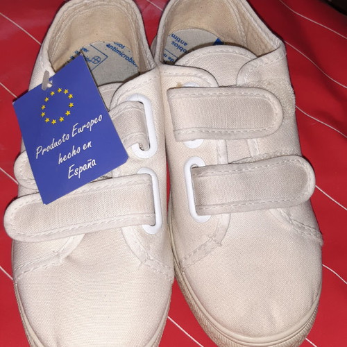 Sneakers Μούγερ unisex Νο 32 καινούργιο, made in Spain