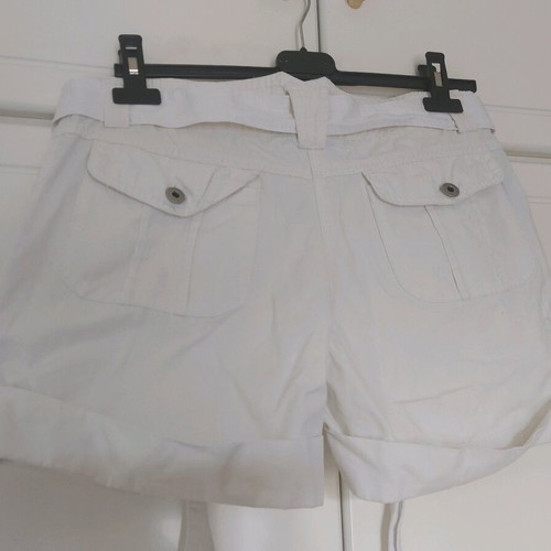 Γυναικείο λευκό σορτς Dorothy Perkins σαν καινούργιο, μέγεθος M