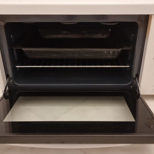 Rex Eurotherm tabletop oven used, fully functional, white