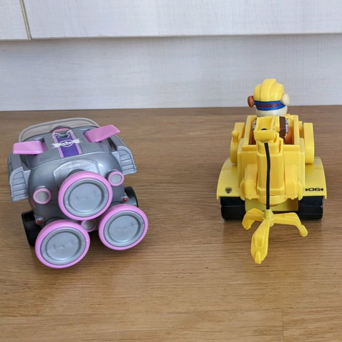 Paw Patrol Skye, Rubble with vehicles