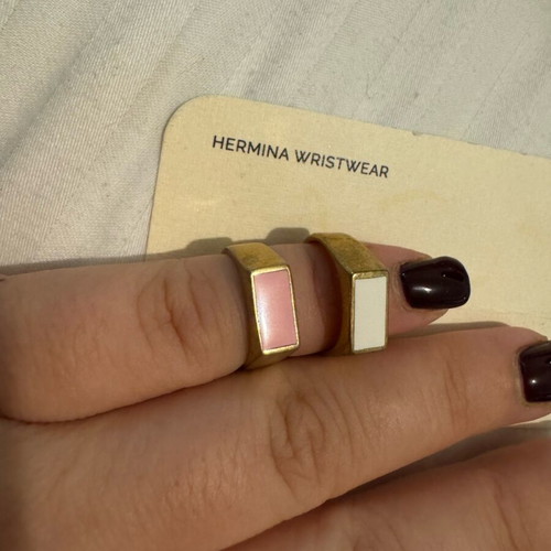 Hermina Athens chevalier rings new with white and pink enamel, set of 2