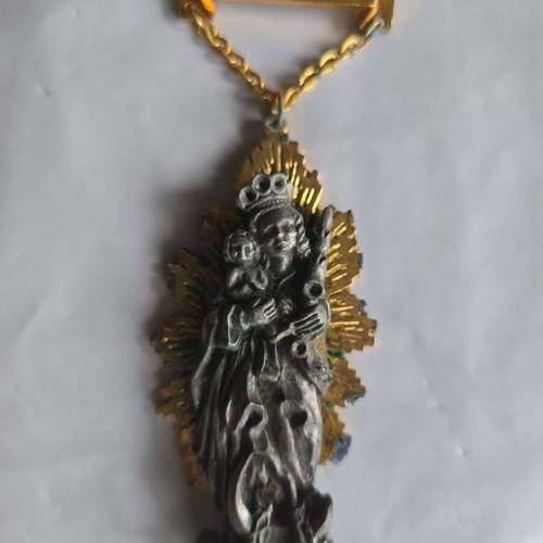 Vintage Bavarian religious medals collection like new