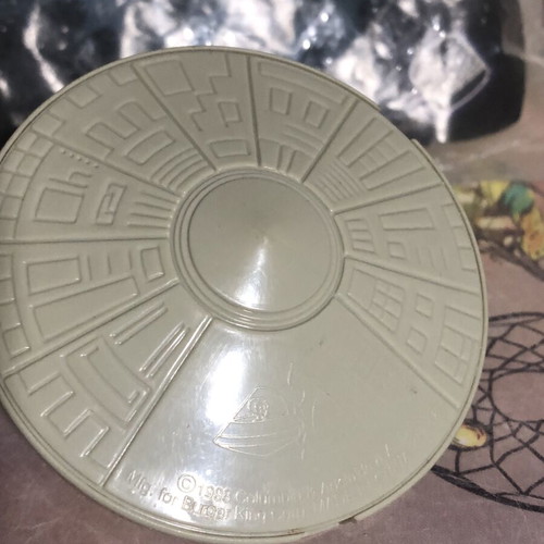 Men in Black 1998 flying saucer and building toy used