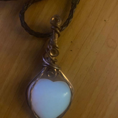 Apefthon Necklace new, white