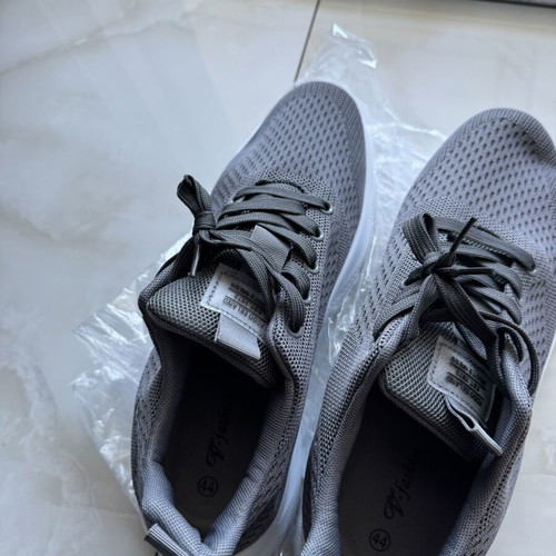 Men's Athletic Shoes size 44 new, white and grey