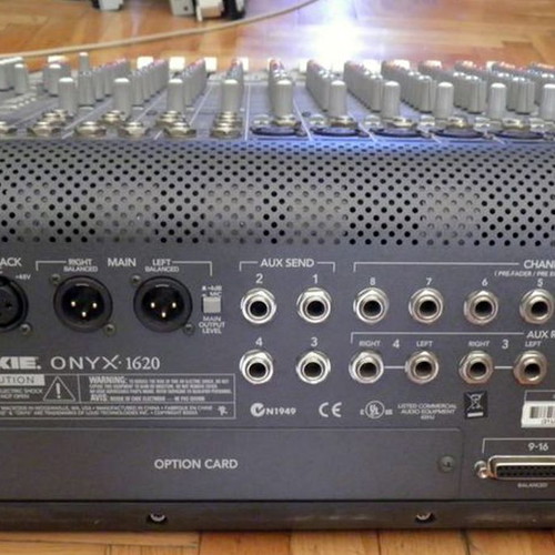 Makie Onyx 1620 Premium analog professional mixer like new