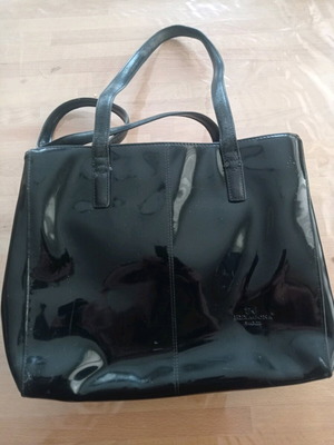 Hexagona Paris women's black patent leather handbag used