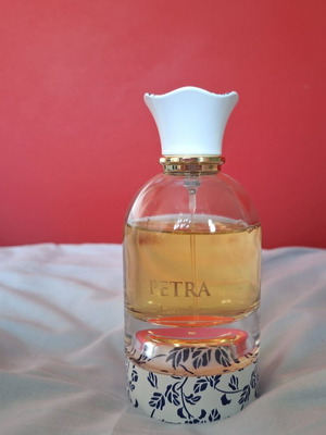 Petra Lattafa Perfumes 100 ml like new unisex fragrance