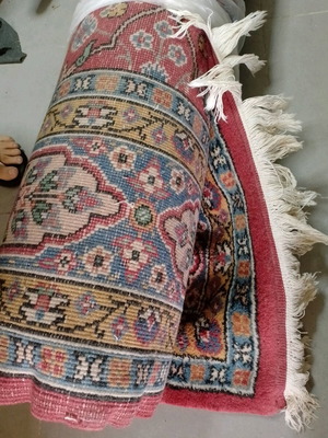 Handmade, thick rug 3m X 4.5m