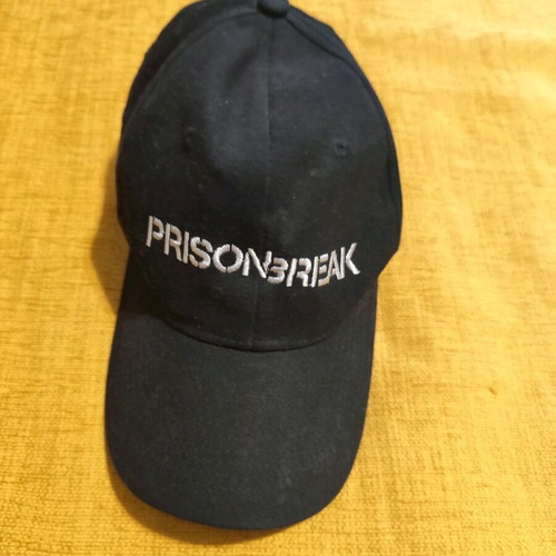 Prisonbreak hat new, size L